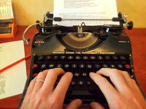 hands-on-typewriter-1-1